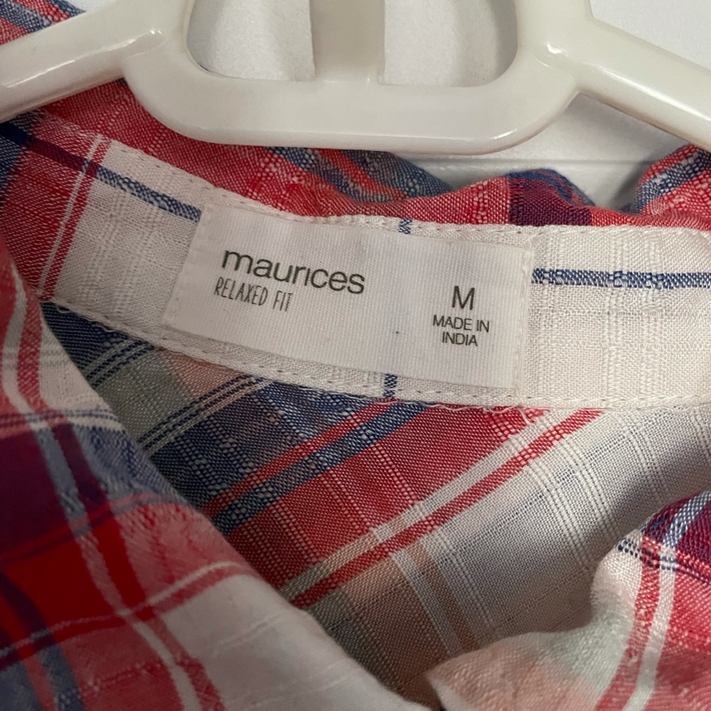 Maurice’s Button Up Shirt - Picture 2 of 3